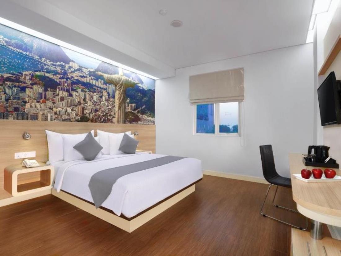 Hotel Neo Gubeng By Aston Surabaya Buitenkant foto